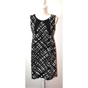 Gently Used Black & White Sleeveless Dress - Size 8
